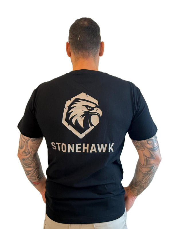 STONEHAWK T-Shirt – Präzision & Leidenschaft
