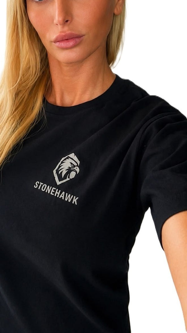 STONEHAWK T-Shirt – Präzision & Leidenschaft